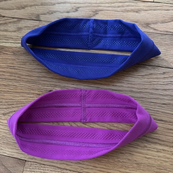 Lululemon fly away tamer headband set - Picture 3 of 3